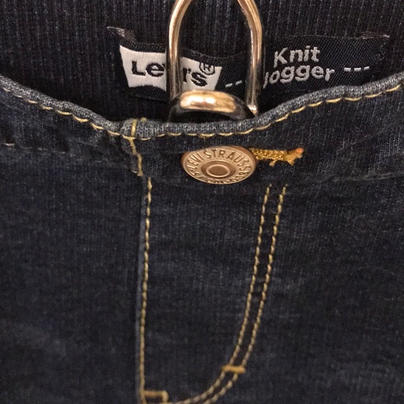 Girl’s Levi’s knit jogger 6X regular - Picture 5 of 6